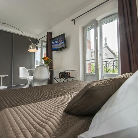 Hotel Des Capucins Le Puy-en-Velay Oda fotoğraf